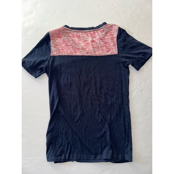 NFL Team Apparel New England Patriots V Neck Shirt Size Medium Stretch - Picture 6 of 6